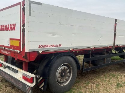 Bild 3:2 Stk. Ballenwagen/Kistenwagen, Schwarzmüller 7,2 m