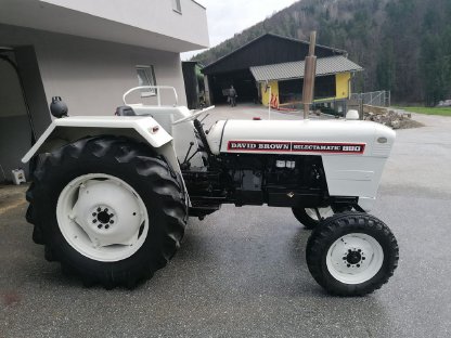 Traktor David Brown 880