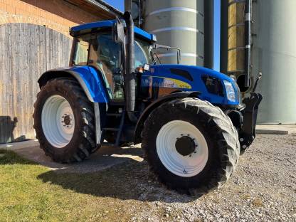 New Holland TVT 190