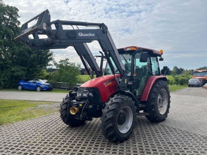 Bild 4:Case IH JXU 95, kein Frontlader