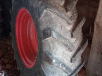 Bild 2:Michelin Agribib 14.9 R24 Kompletträder