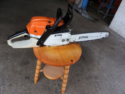 Stihl MS 261 CM  Sehr guter Zustand    Und MS 024 AV