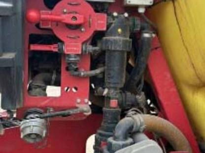 Bild 3:Feldspritze, Kverneland IKARUS S38, 27 m