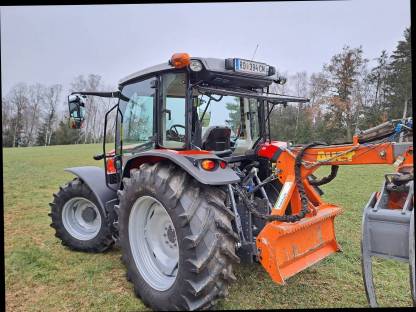 Massey Ferguson 4708