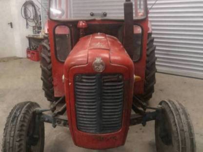 Bild 2:IMT 533 Deluxe Traktor
