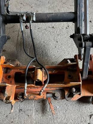 Bild 2:Hauer Frontlader für Steyr 8130