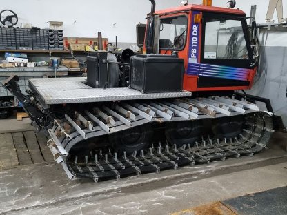 Pistenraupe Kässbohrer Pistenbully PB 110 DR Loipenspurgerät