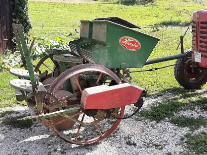 Kartoffellegemaschine Pflanzgerät Kartoffel Legegerät ELZ2 H