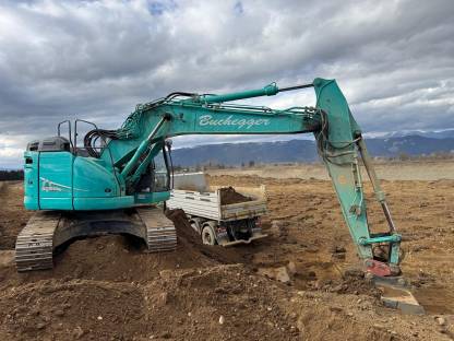 Kobelco SK270SRLC-5 Kurzheckbagger