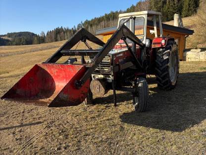 Steyr 760 (Verkaufsbezeichnung Steyr 768) mit Frontlader