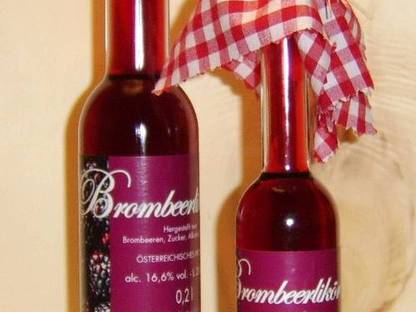 Bild 3:Angesetzte Liköre