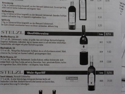 Bild 7:Karton in rot m. Holzwolle 2 Gläser 2 x 0,5 l Schnäpse, Ab-Preis