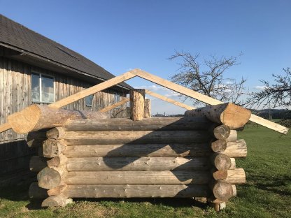 Hütte