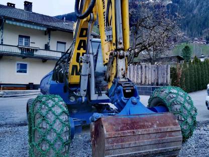 Bild 4:Erdbewegungen / Baggerarbeiten / Planie / Wegebau /Transport