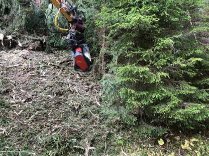 Bild 6:Lohnarbeit, Fräsarbeiten, Straßensanierung