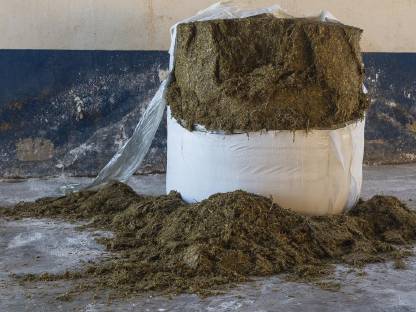 Bild 4:Rundballenpressen