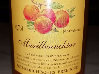 Bild 9:Qualitätsweine, Säfte, Brände, Liköre hausgemacht