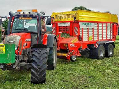 Bild 4:Biete Rotorladewagen zur Grünfutter Ernte