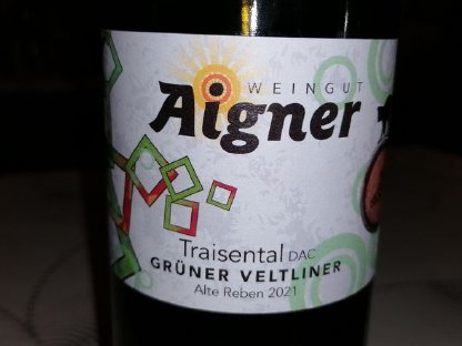 Bild 6:Qualitätsweine, Säfte, Brände, Liköre hausgemacht