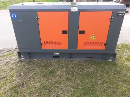 Bild 3:Notstromaggregat Stromgenerator Stromaggregat 80 kVA