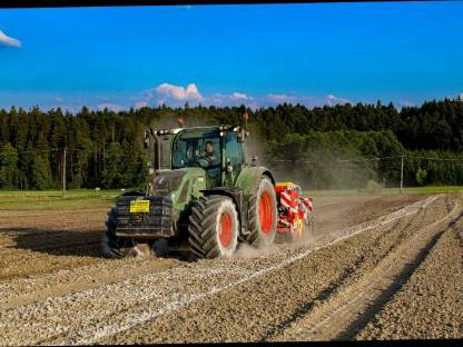 Bild 4:Biete Diverse Dienstleistungen im Ackerbau!