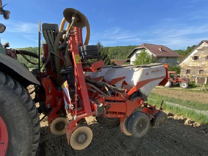 Bild 3:Kuhn Maxima 2