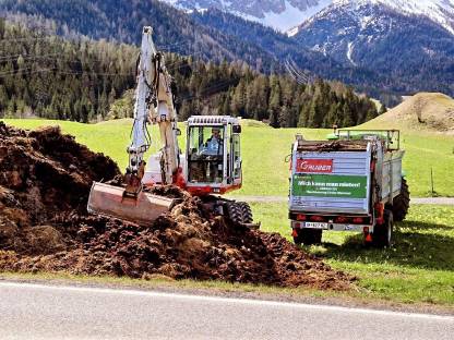 Bild 4:Holzschlägerungen, Baggerarbeiten