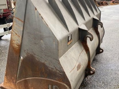 Bild 3:Schaufel für Volvo Radlader L110