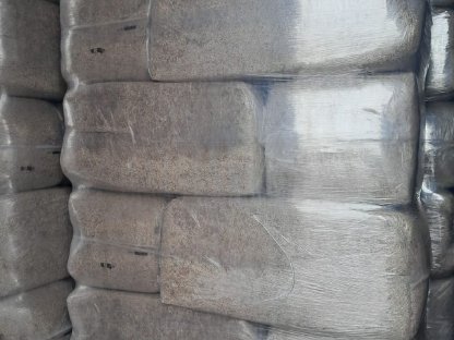 Bild 4:Einstreu für Pferde, Kühe, Hühner usw.