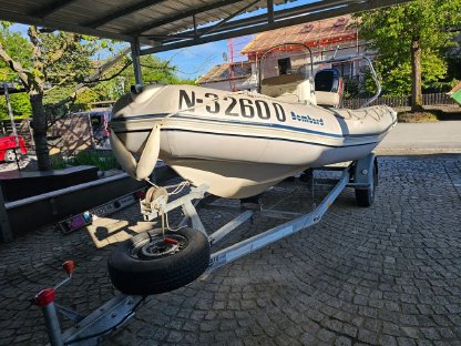 RIB Festrumpf Motorboot