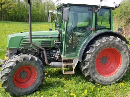Bild 6:Fendt 209 S mit Neumeier Breitkabine