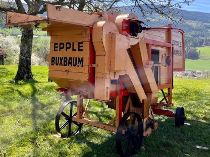 Epple Buxbaum Super / antike Dreschmaschine