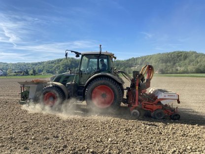 Bild 4:Kuhn Maxima 2