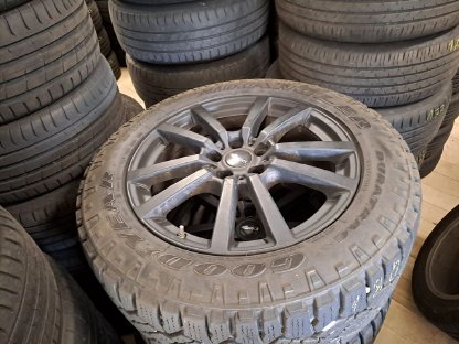 Reifen mit Felgen für Land Rover Discovery 4