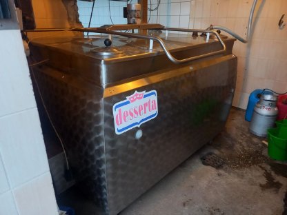 Milchtank mit Kühlung 1.450 l