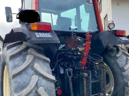 Bild 9:Traktor Same Antares 110 DT samt Gewicht und Frontlader