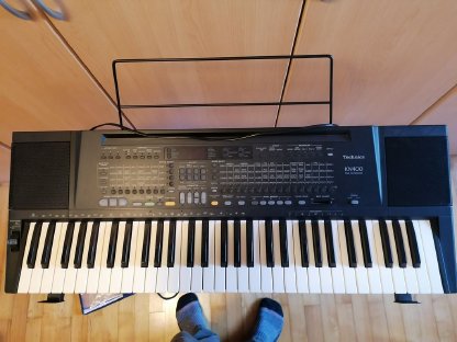 Keyboard Technics KN 400