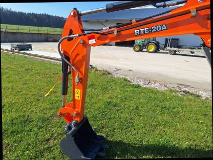 Bild 2:Minibagger 2 t Neu