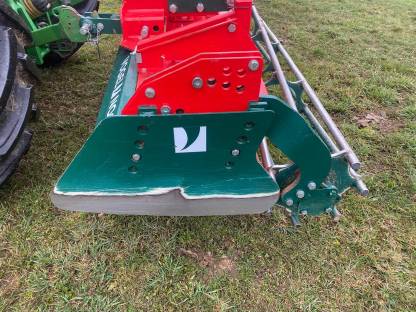 Bild 5:Vogel und Noot Kreiselegge TM 250 mit Huckepack