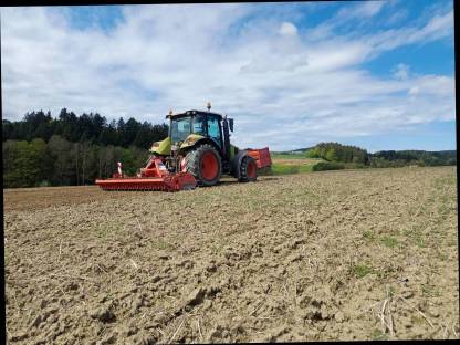 Bild 3:Wir bieten Ihnen Kreiselarbeiten an