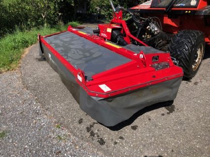 Bild 2:Mähwerk MF 254 fast neu