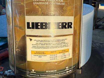 Bild 2:Beka-Max Zentralschmieranlage Pumpe