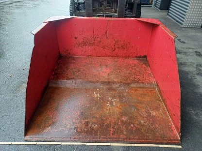 Bild 3:Kippbare Staplerschaufel