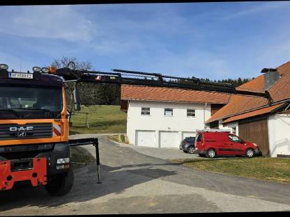 Bild 8:MAN TGA 28.360 6 x 4-4 BL mit Frontkran Funk Hiab 099