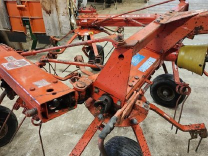 Bild 3:Verkaufe Kreiselheuer Fella TH 440