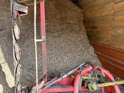 Bild 9:Mörtel HT 210-C Heck-Tellermähwerk mit Mähaufbereiter