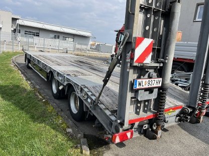 Bild 4:Humbaur HTD 30 Tieflader