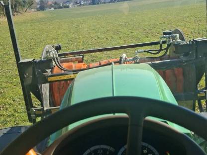 Bild 2:Gülleverschlauchen