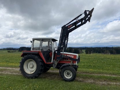 Bild 2:Steyr 8070 mit Frontlader