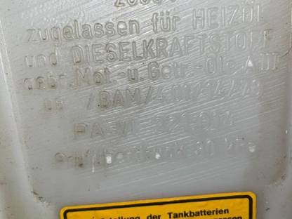 Bild 3:Öltank